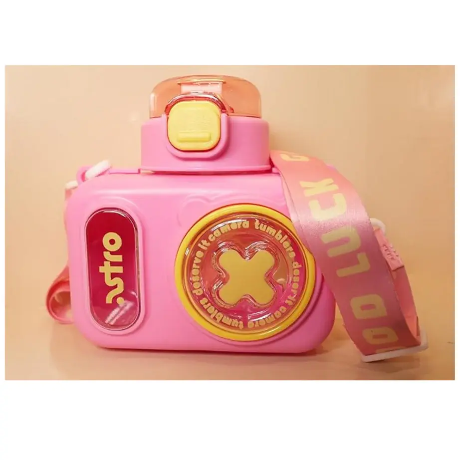 camera water bottle 4.webp