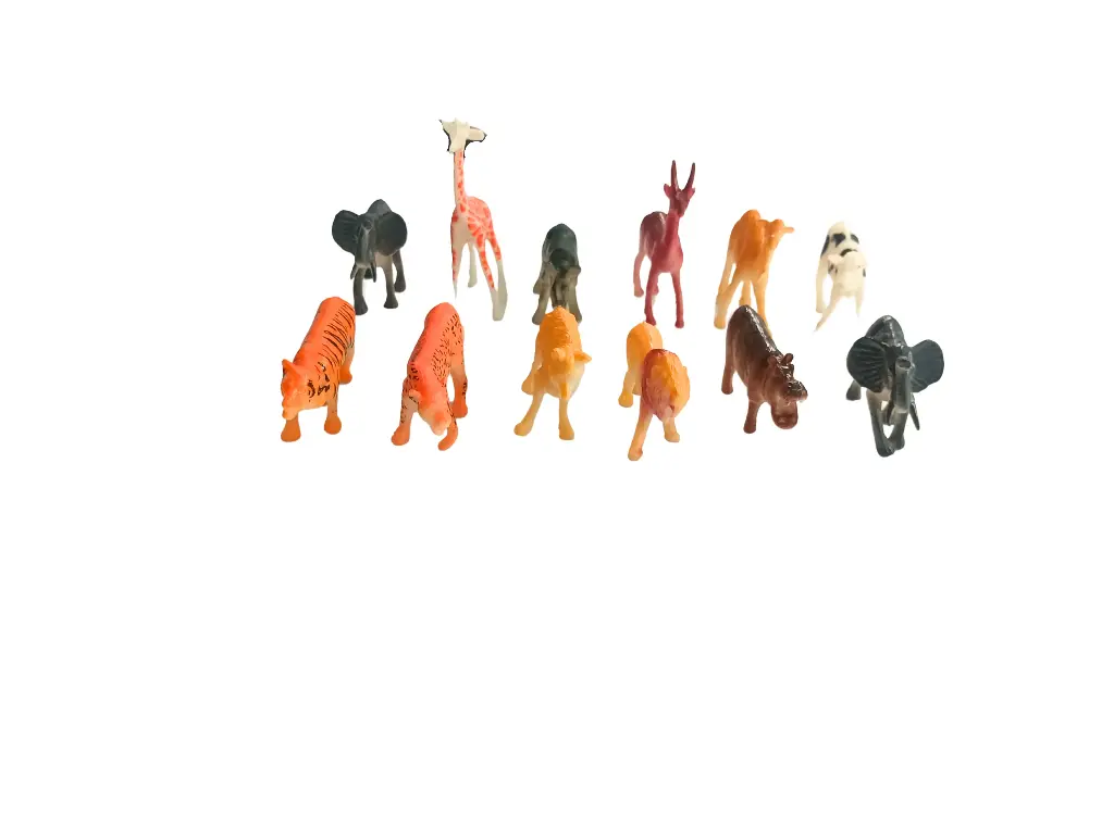 Animal World Wild Safari Animal Toy Set, 12 Pieces, Educational Plastic Figurines, Realistic Zoo Animals for Kids Play