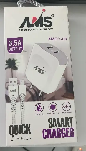 3.5A OUTPUT SMART CHARGER